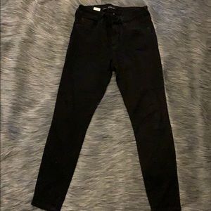 Black skinny jeans